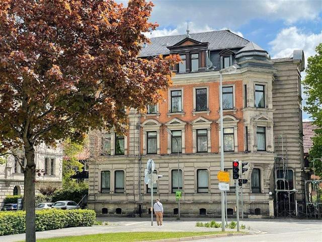 CO CITY * 6 Zi in Altbau Stadthaus * ca. 170 mÂ² * 2. OG ab sofort * gerne Studenten