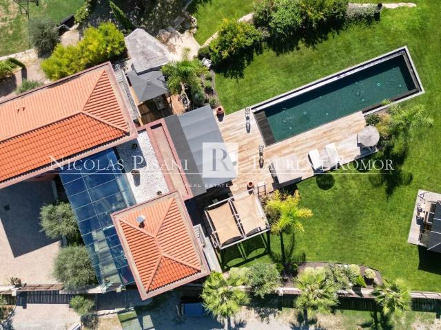 Co Exclusivité Propriete A Vendre A Nice Cremat Villa D'. 245m² Nice