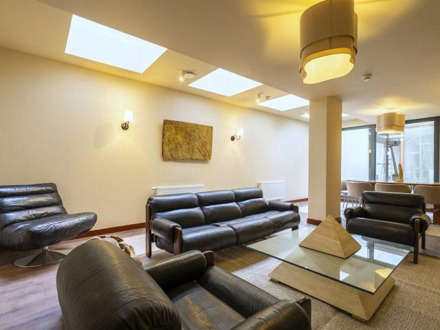 Co housing