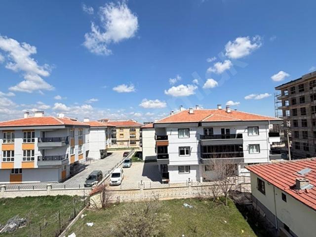 COŞKUN EMLAK'TAN ÇUBUK ESENBOĞA'DA SIFIR 1+1