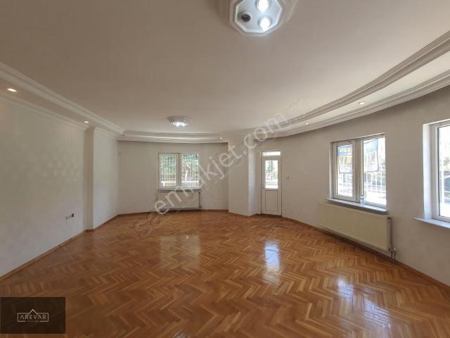 Coşkun İbili'den Duisburg Bulvarı nda Kapalı Garajlı 4+1 Daire
