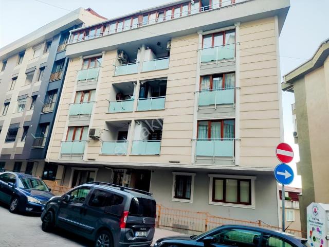 Coşkun Sucuk İski Cuma Pazarı Yakını 2+1 75 M2