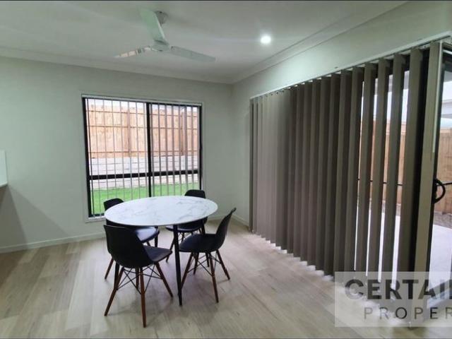 CO LIVING Centrally Located Modern Accommodation! One Rooms Left! Room 3