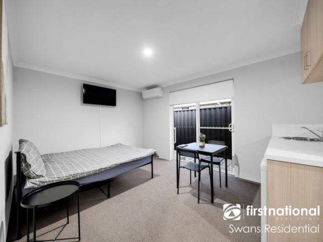 Co Living Lifestyle 2 Rooms Available!