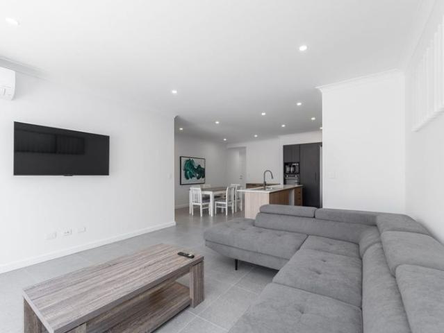 CO LIVING | PRIVATE ENSUITE ROOM