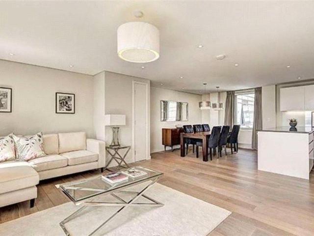Co op Food, 4 Merchant Square, London, W2 1AY, United Kingdom | 3 bed apartment for rent #15048708 | Rentberry