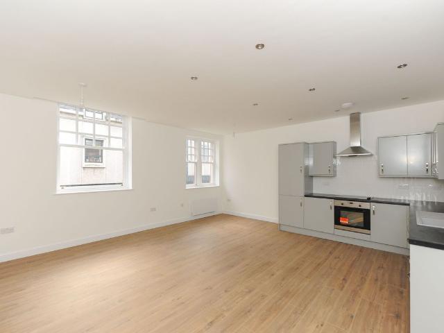 Co Operative House, Knifesmithgate S40, 2 bed property to rent, £900 pcm | PrimeLocation