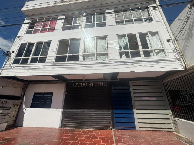 Comuneros \ APARTAMENTO