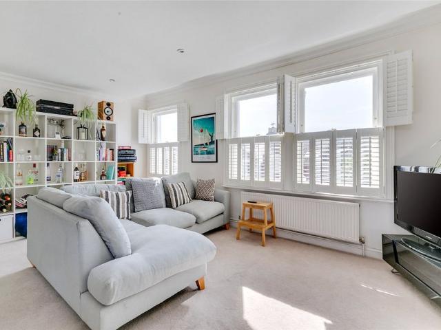 Comyn Road, London, SW11, London