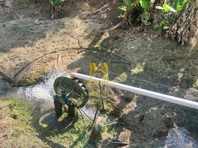 Com uma área total de 116.585,00 m2. Esta chácara oferece todo o espaço necessário para você desfru