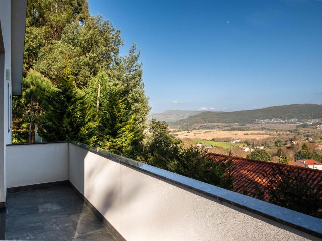 Com Vista para o Vale do Coura – Privacidade, Natureza e Sof. 160m² Caminha Matriz
