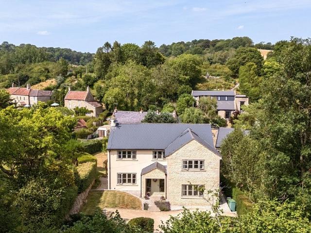 Combe Hay, Bath BA2, 4 bed detached house to rent, £5,000 pcm | PrimeLocation