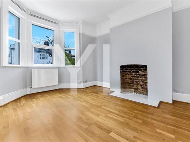 Combedale Road, Greenwich 2 bed flat to rent £2,450 pcm £565 pw