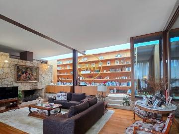 Combinação harmoniosa de Arquitetura Moderna e Luxo de Conforto e Sofisticação incomparáveis!
