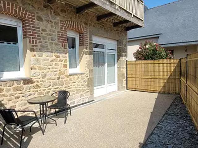 Combourg 35270 Location appartement 2 pièces t2 parking