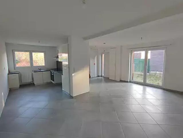 Combleux 45800 Achat / Vente maison 3 pièces t3 au dernier étage parking