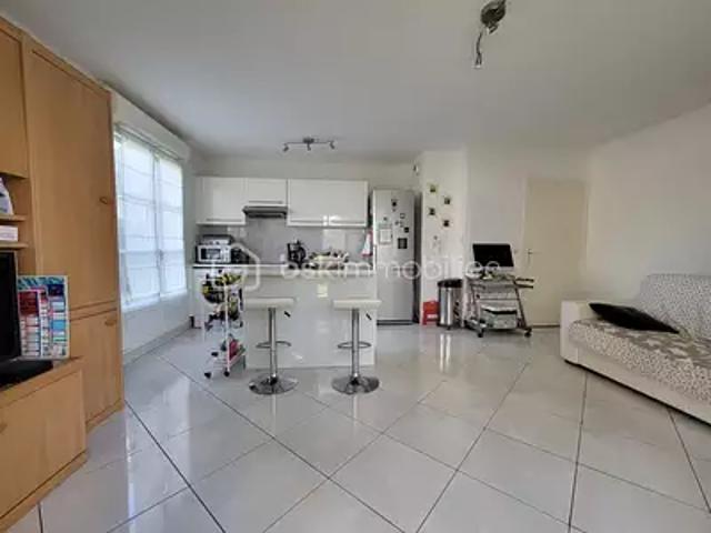 Combs la Ville 77380 Achat / Vente appartement 2 pièces t2 terrasse
