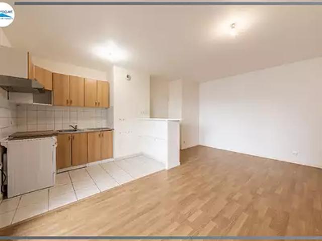 Combs la Ville 77380 Achat / Vente appartement 2 pièces t2 parking