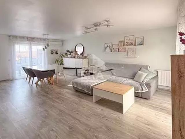 Combs la Ville 77380 Achat / Vente maison 5 pièces t5 parking