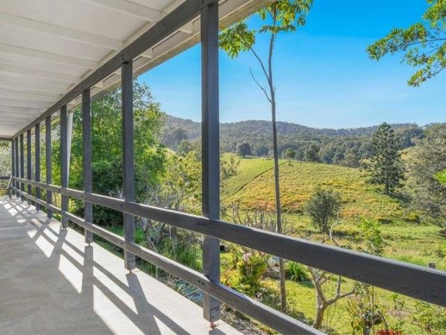 COUNTRY HOME, GRAZING LAND, GREAT VIEWS, 30 MINS TO COAST
