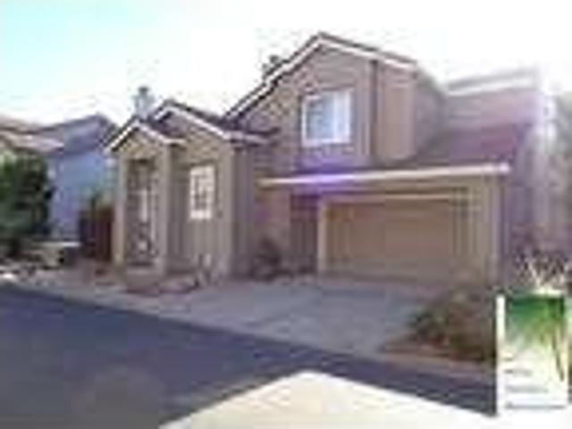 Comes with washer & dryer.$100.00 toward utilities