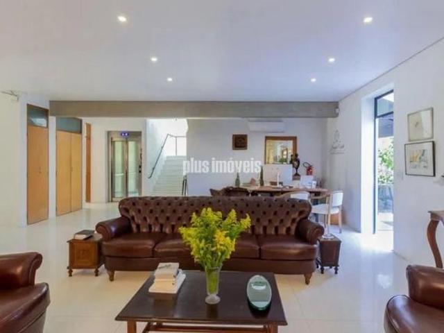 Comercial Pacaembu
