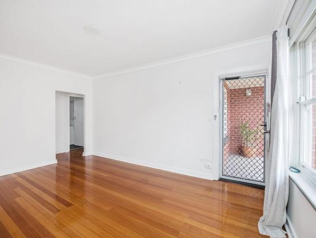 Comfort at Your Fingertips in the Heart of Prospect