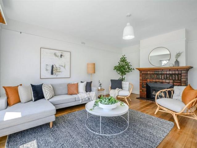 Comfort and Contemporary Style