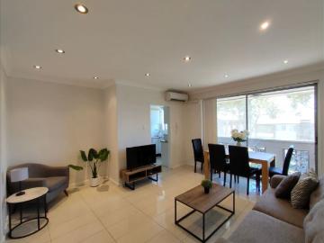 Comfort and Convenience: Fully Furnished Renovated 2 Bedroom Apartment