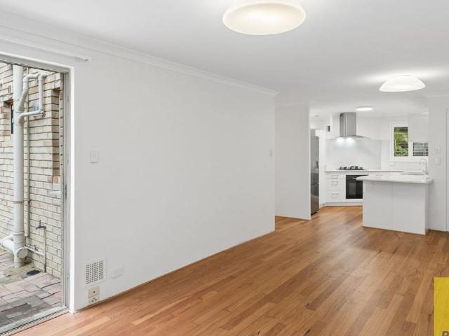 Comfort and Convenience in the heart of Cottesloe