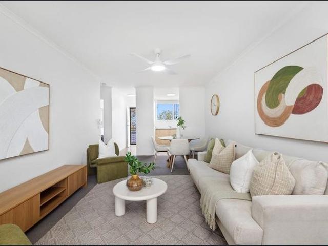 Comfort and Convenience in the Heart of Indooroopilly
