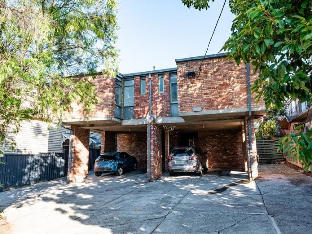 Comfort and Convenience in Ascot Vale!
