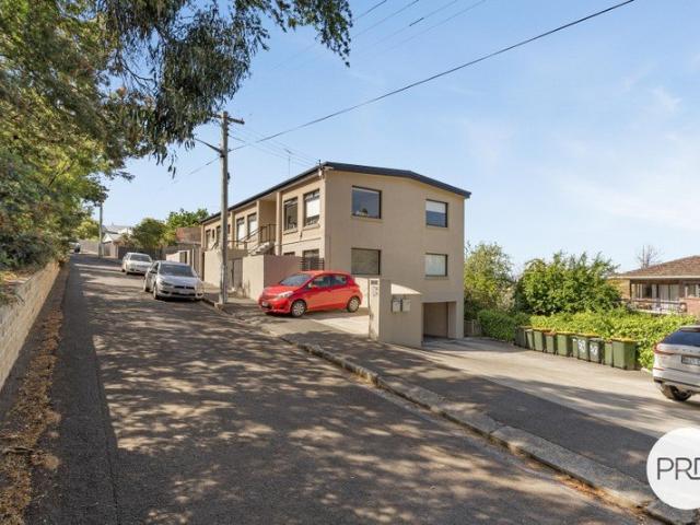 Comfort and Convenience. Open Home Sat 10/10/2026 from 10:30 to 11:00 am