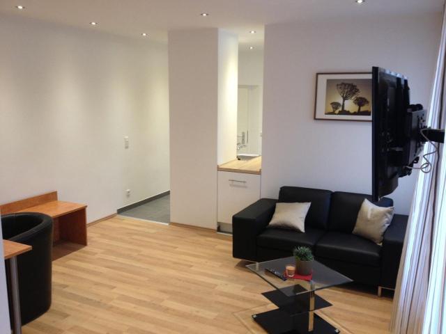 Comfort apartment in a quiet rear building, Nurnberg Amsterdam Apartments for Rent
