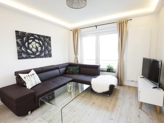 Comfort apartment in Dortmund's Kaiserviertel directly in the city centre, Dortmund Amsterdam Apartments for Rent