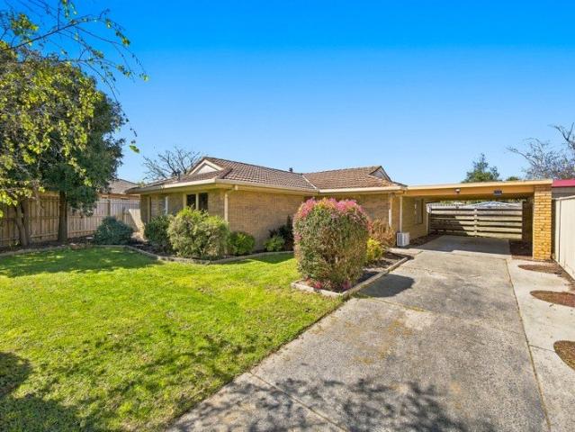Comfort & Character in a Quiet Court Location