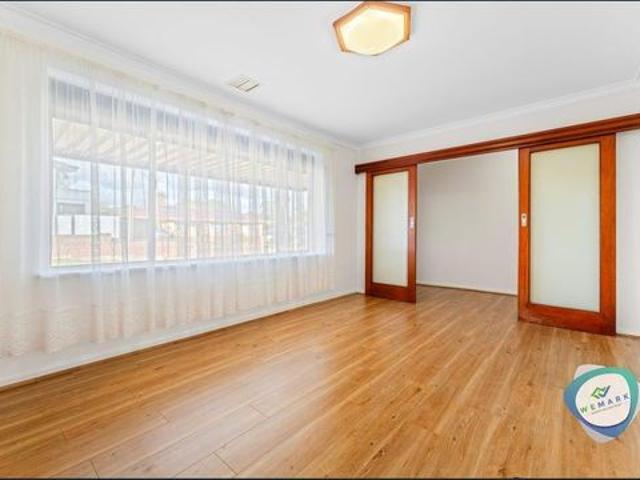 Comfort & Charm in Ingle Farm