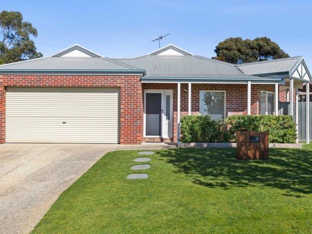 Comfort, Convenience & Opportunity in a Peaceful Highton Court