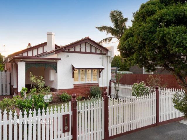 Comfort, convenience & classic period charm