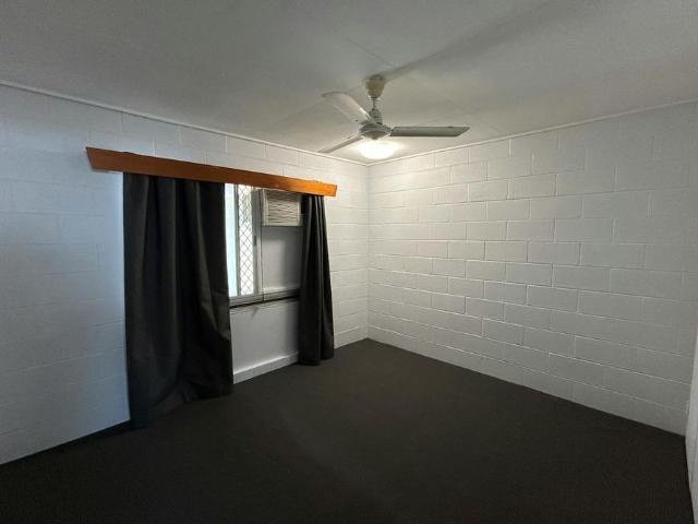 Comfort, Convenience & Easy Living in Central Pimlico