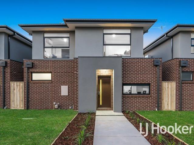 Comfort & Convenience in the Heart of Hampton Park