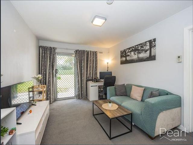Comfort & Convenience in the Heart of Leederville
