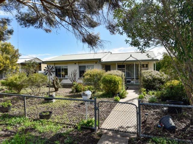 Comfort, Convenience & Investment Appeal