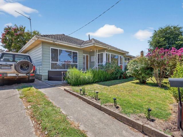 Comfort, Convenience & Lifestyle Combined in Sale's Premier Location