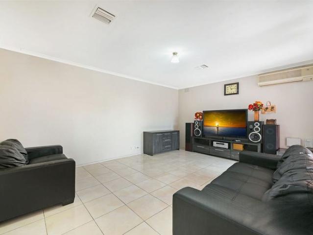 Comfort, Convenience & Low Maintenance Living