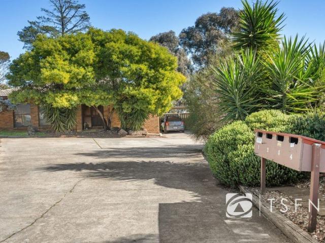 Comfort, Convenience & Low Maintenance Living in a Prime Kennington Location