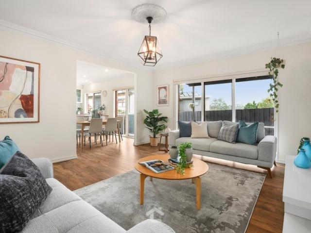 Comfort, Convenience & Parkside Living