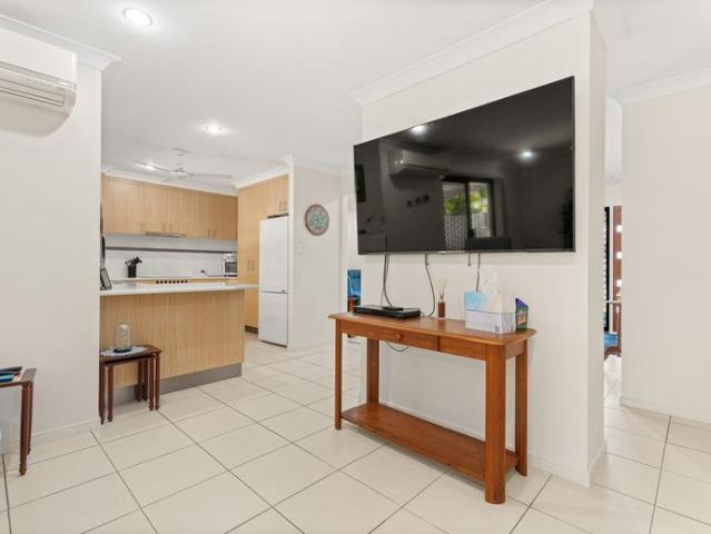 Comfort, Convenience & Space in Prime Urraween Location