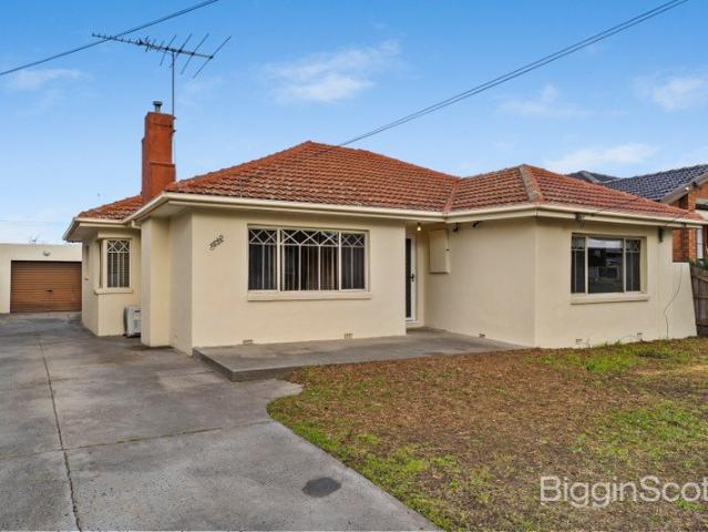 Comfort, Convenience & Space in the Heart of Altona North