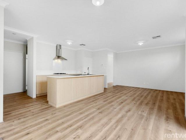 COMFORT IN THE HEART OF THE EDGE ESTATE